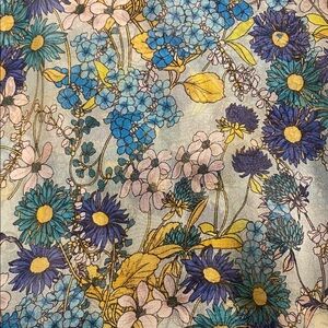 Carlisle Silk Sheer Floral Button Down Blouse L/S Size 8